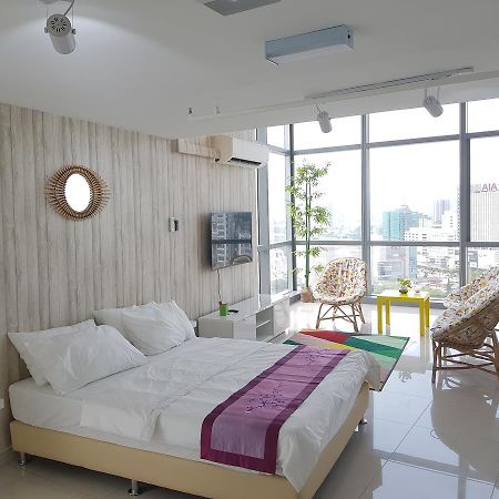The Garden Apartment At Kuala Lumpur 페탈링자야 외부 사진