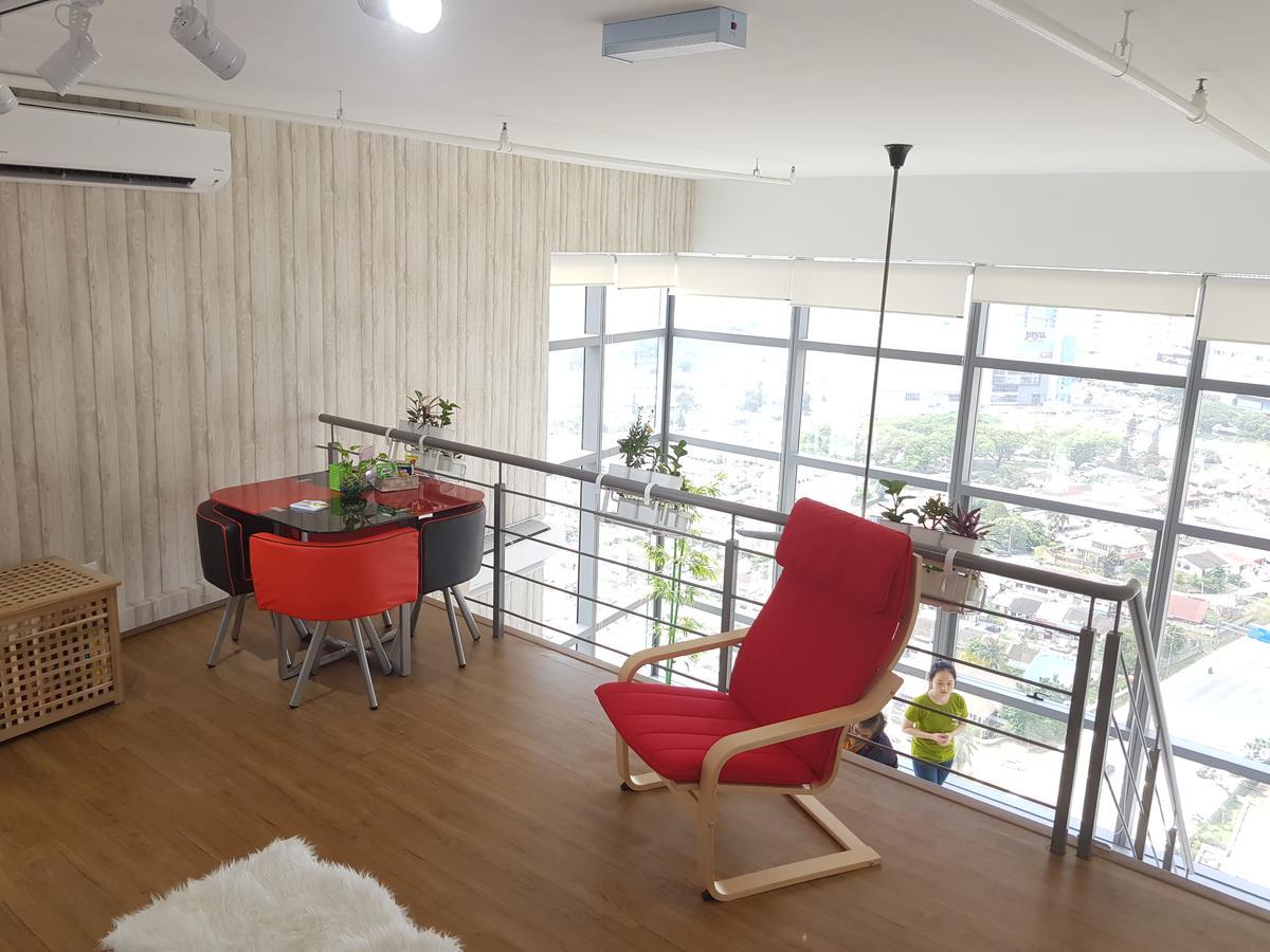 The Garden Apartment At Kuala Lumpur 페탈링자야 외부 사진